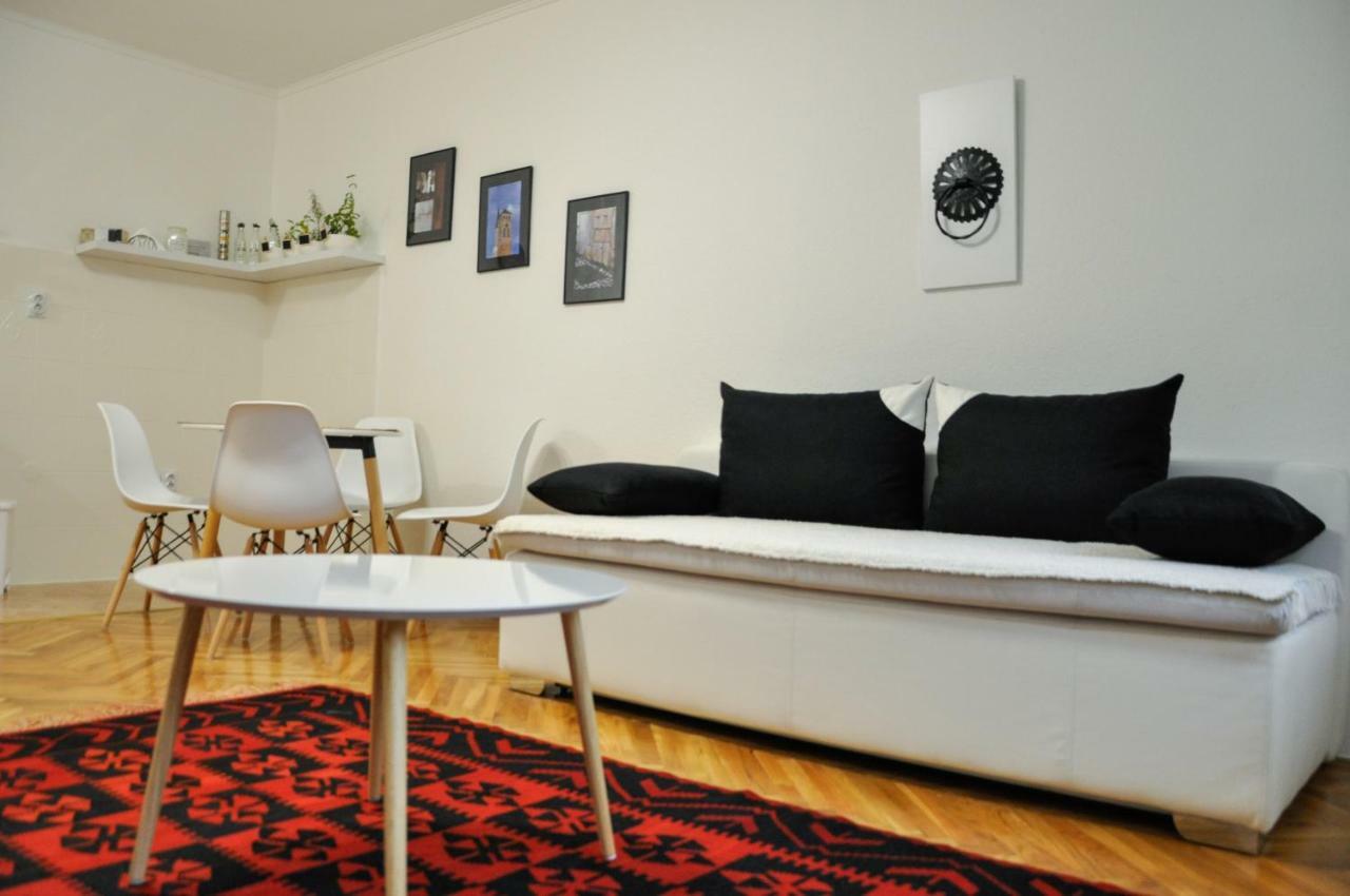 Zvekir - Old Town Apartment SJJ Extérieur photo