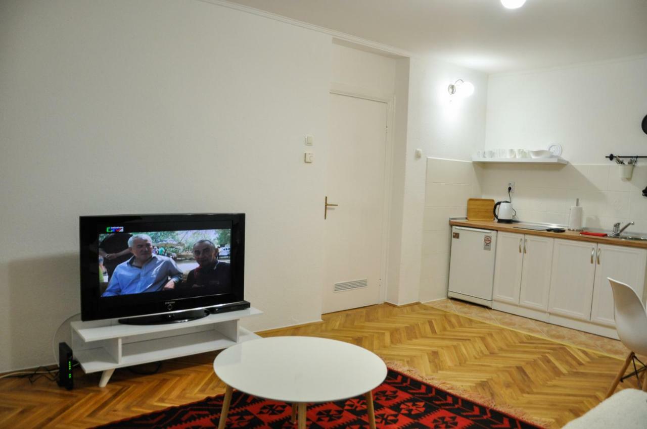 Zvekir - Old Town Apartment SJJ Extérieur photo